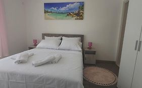 Apartament Mehmeti