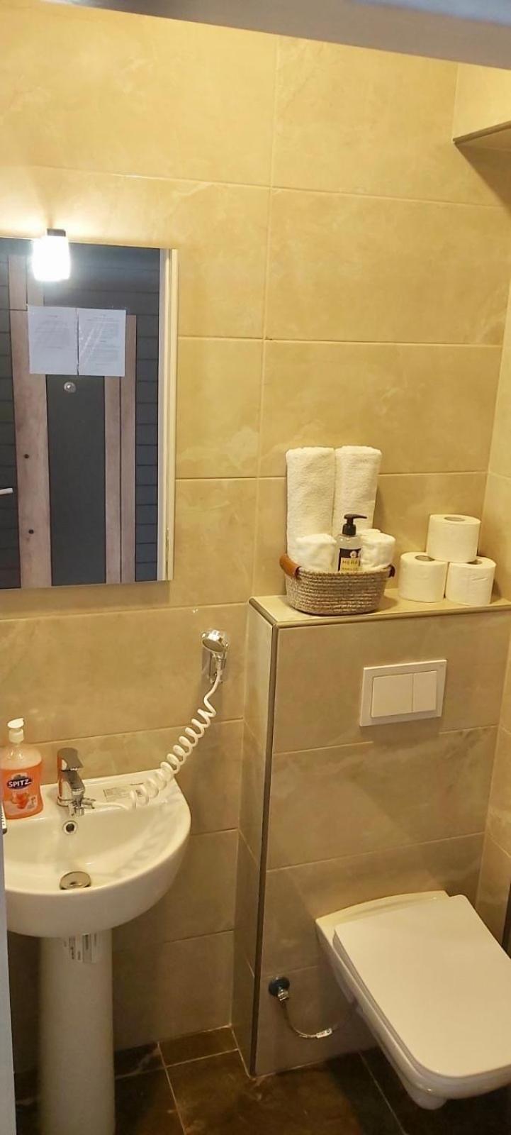 Apartament Mehmeti Ulcinj Zewnętrze zdjęcie